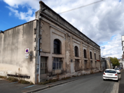 Photo principale Pôle culturel médiathèque, conservatoire et fonds d’archives des petites maisons de négoces du Cognac à Cognac (16)